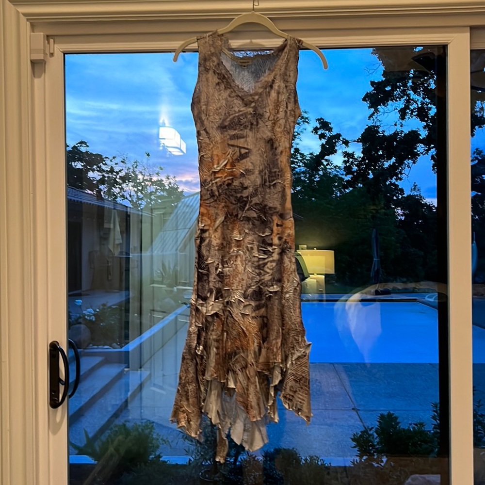 KOMAROV DRESS STRETCHY SIZE SMALL EXCELLENT CONDITION.